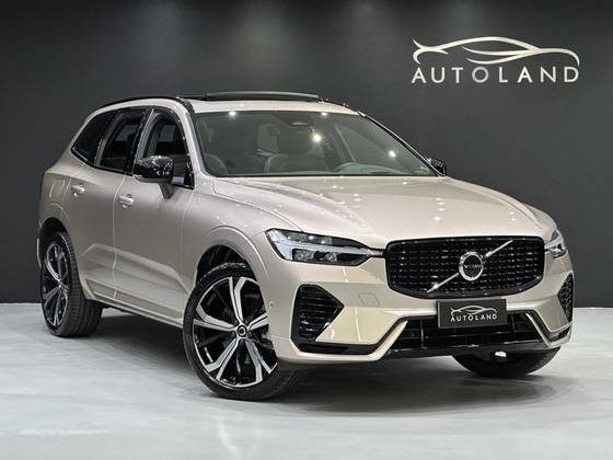 VOLVO XC60 2.0 T8 RECHARGE ULTIMATE DARK AWD GEARTRONIC VOLVO XC60 2.0 T8 RECHARGE ULTIMATE DARK AWD GEARTRONIC